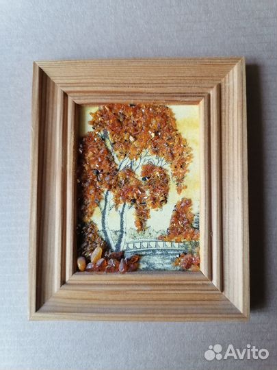 Картинка из янтаря