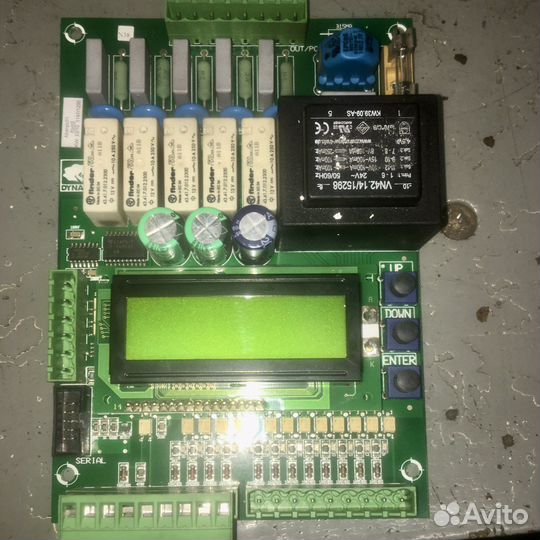 Блок управления высокоскоростными воротами Dynaco