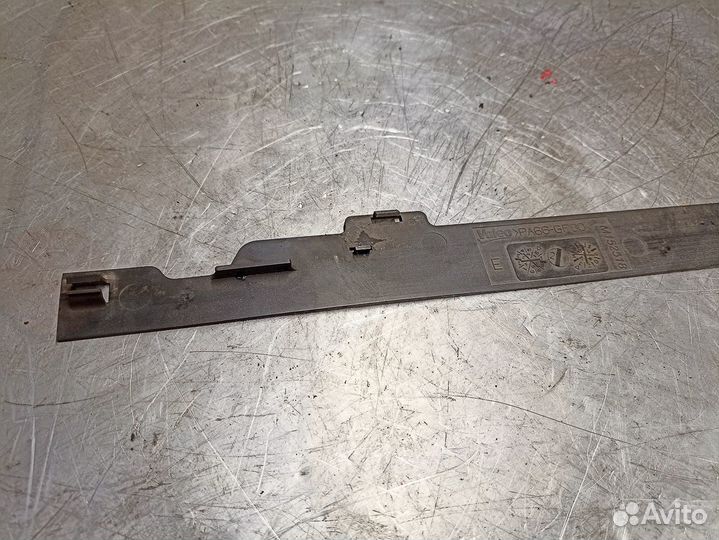 Уплотнительный профиль 17117618776 BMW F10