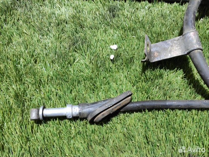 Трос стояночного тормоза задний левый Subaru