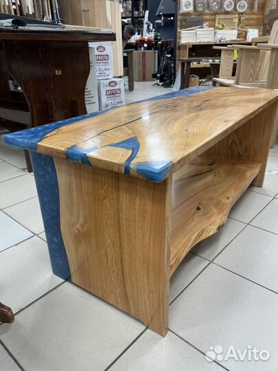 Стол из массива карагача 