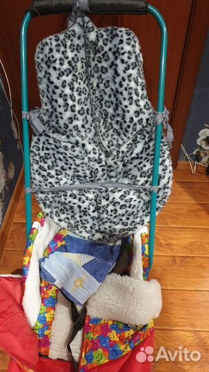 Детские санки на колесах