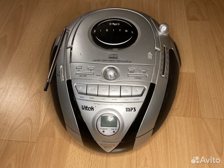 Магнитофон Vitek VT-3465 с радио и CD в ремонт