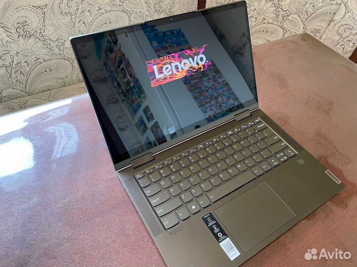 Ноутбук Lenovo Yoga 7i