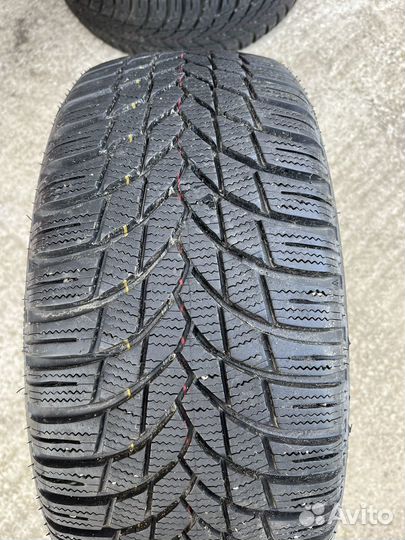 Lassa Snoways 4 225/45 R17 94V