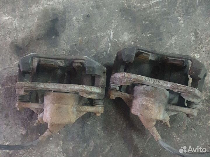 Передние суппорта ягуар x-type 2001-2009