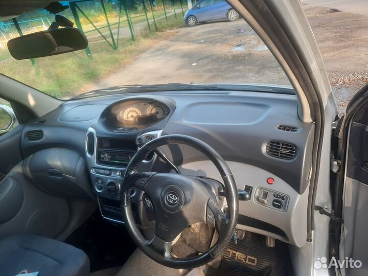 Toyota Funcargo 1.5 AT, 2000, 318 000 км