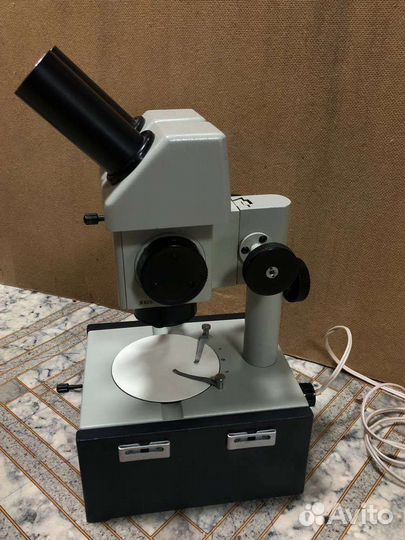 Микроскоп стереоскопический мбс-9 СССР