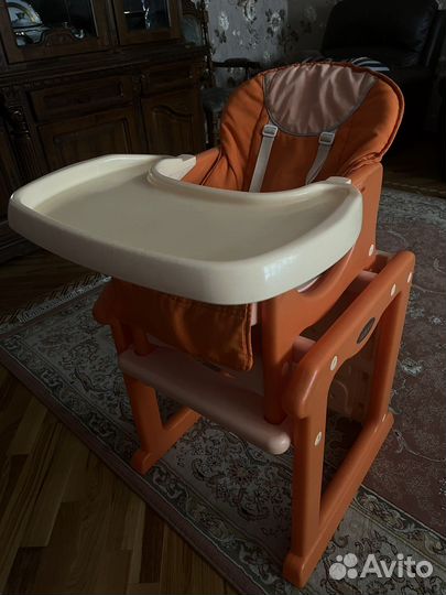 Столик для кормления ребенка