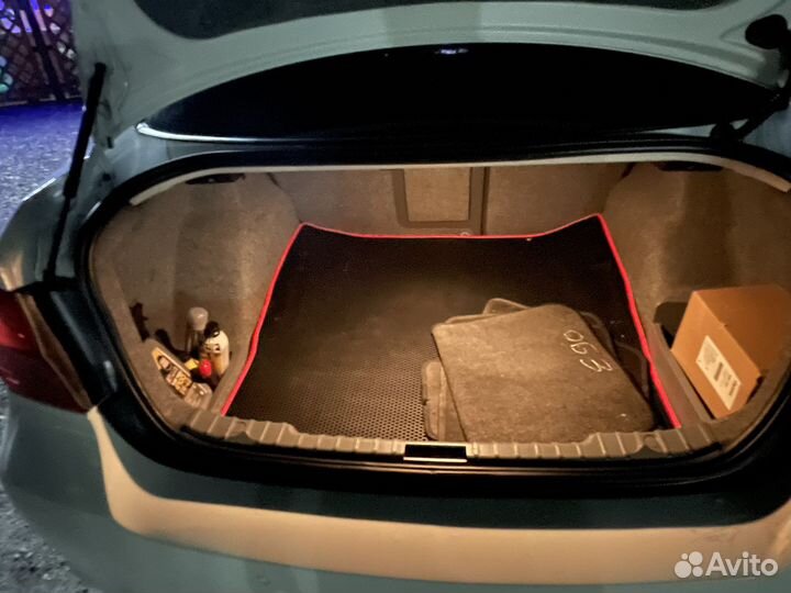 BMW 3 серия 2.0 AT, 2011, 293 000 км