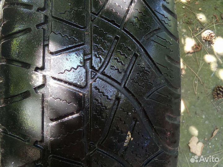 Michelin Latitude Cross 215/65 R16 24M