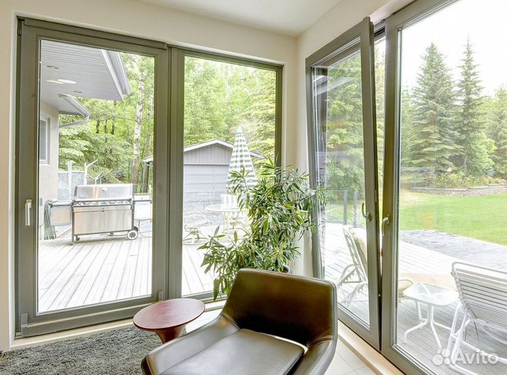 Пластиковые окна в дом