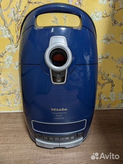 Пылесос Miele C3 + допы