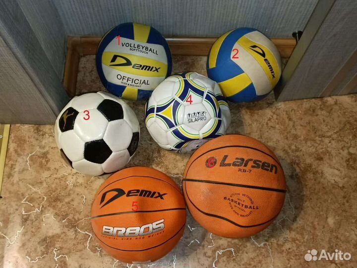 Мяч спортивный