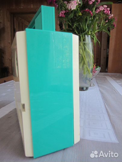 Радиоприёмник вэф Спидола 10, цветной