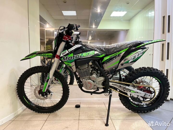 Мотоцикл Motoland XT300 HS (175FMM)