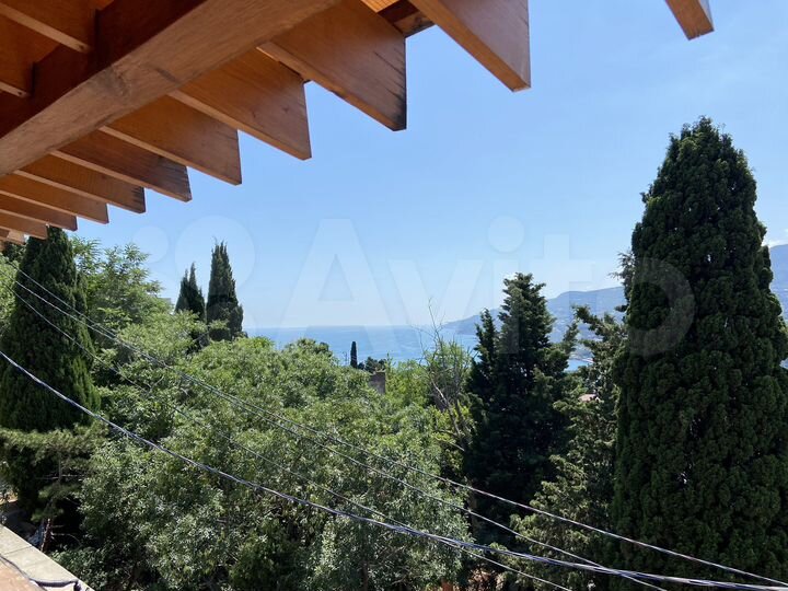 2-к. квартира, 55 м², 2/3 эт.