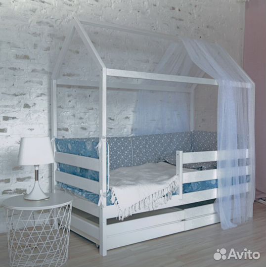 Детская кровать для малышей
