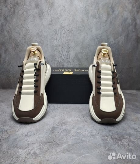 Кроссовки мужские спортивные