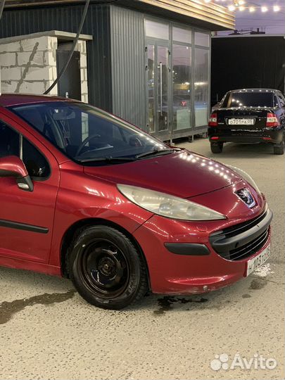 Peugeot 207
