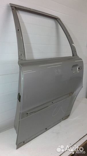 Дверь задняя левая Volvo XC90