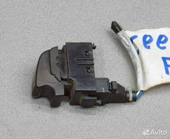 Кнопка стеклоподъемника Geely MK