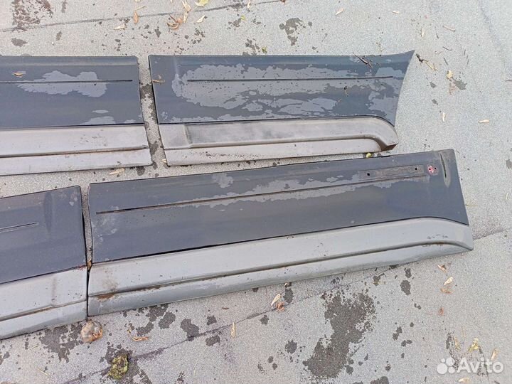 Молдинги дверей Lincoln Navigator 1