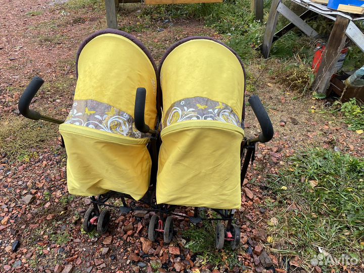 Коляска для двойни