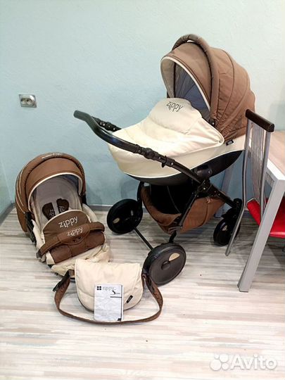 Коляска Tutis Zippy new 2в1 3в1 (легкая)