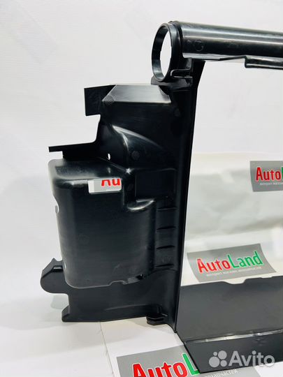 Щиток радиатора Vesta NG с 2022г оригинал