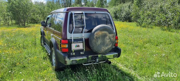 Mitsubishi Montero 3.0 AT, 1993, 215 000 км