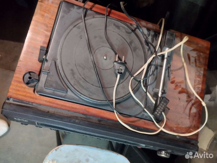 Проигрыватель радиола вега 323 стерео