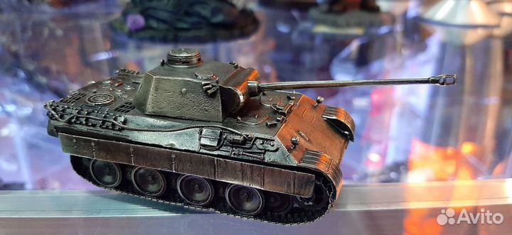 Немецкий средний танк Пантера бронза