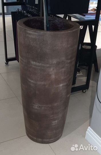 Вазон из фибробетона