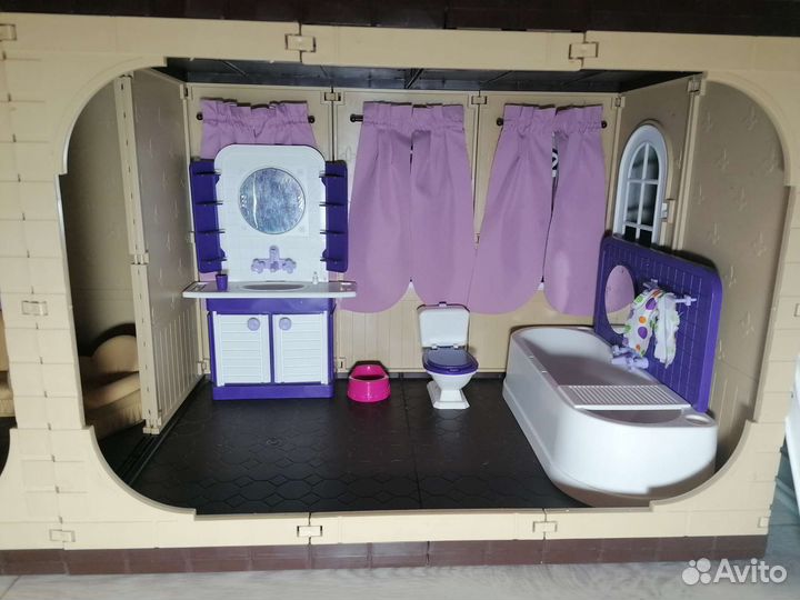 Кукольный домик с мебелью большой