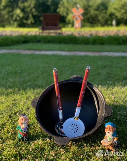 Чугунный казан 16 л. Для компании до 20 человек