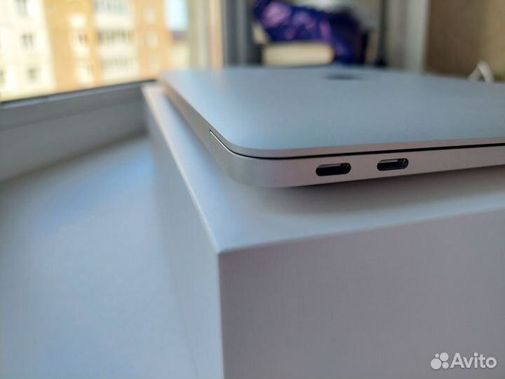 Macbook air M1 8gb 256 Новый (На гарантии)