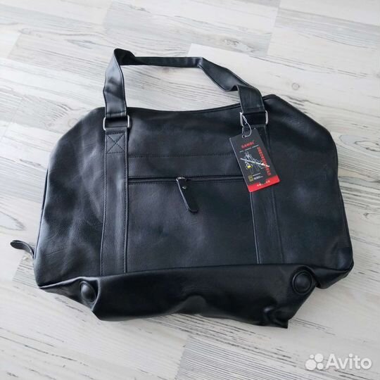 Спортивная сумка с отсеком для обуви