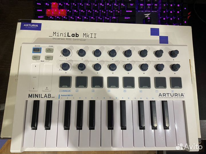 Midi клавиатура Arturia MiniLab MkII