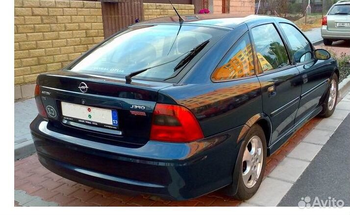 Запчасти на Opel Vectra B