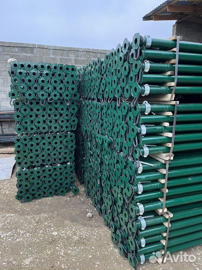 Стойки для монолита