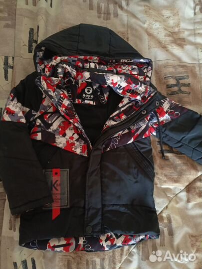 Демисезонная куртка на мальчика 110