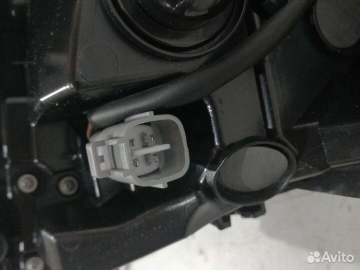 Фонарь LED задний внешний левый toyota C-HR I