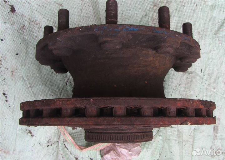 Ступица передняя Renault Premium DXI