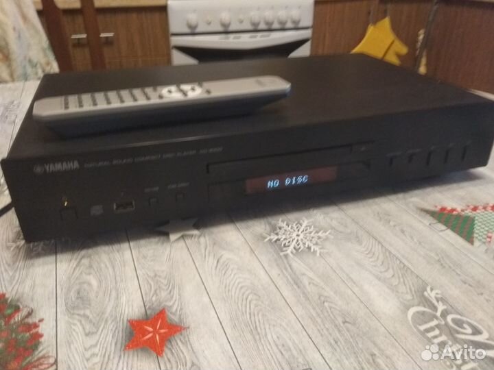 CD проигрователь yamaha cd-S300