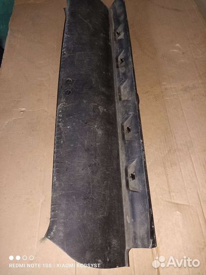 Накладка задней панели Renault Megane 2 2008г б.у