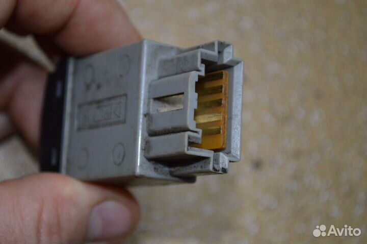 Кнопка регулировки фар Митсубиси Лансер 9