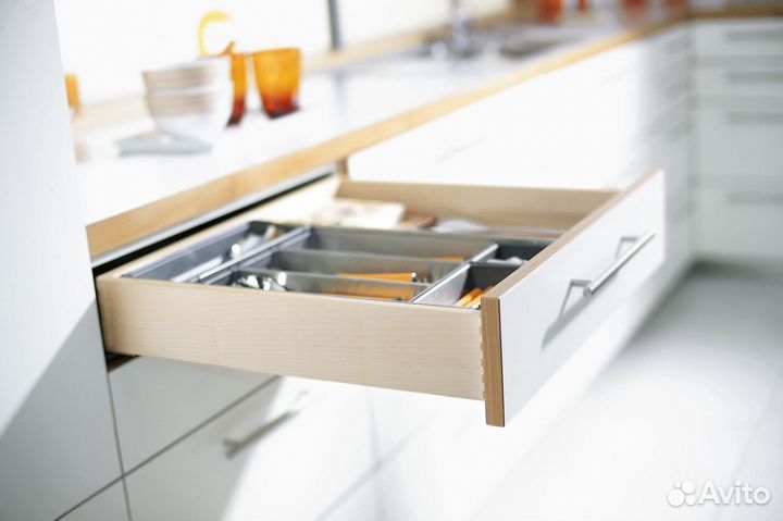 Направляющие для ящиков Blum полного выдвижения