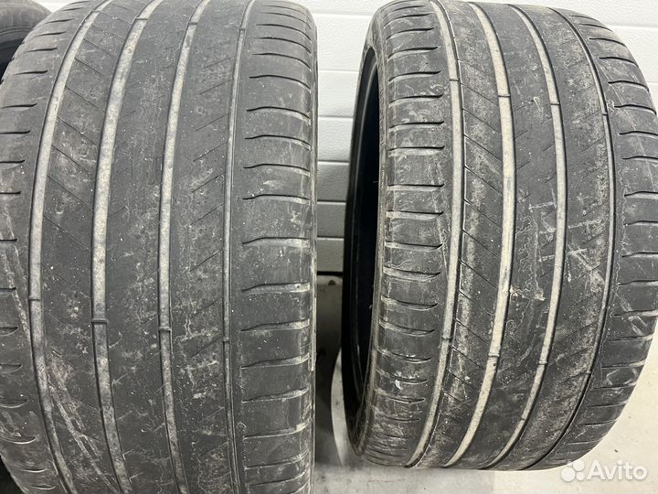 Michelin Pilot Sport 4 265/40 R21 и 295/35 R21