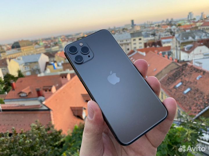 iPhone 11 Pro, 256 ГБ